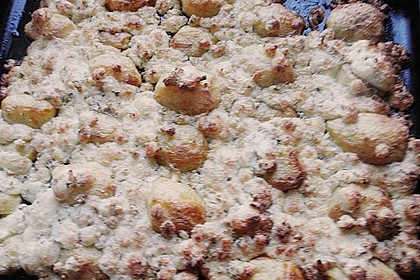 Ofenkartoffeln mit Ziegenfrischk&auml;se und Raclettek&auml;se