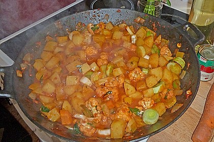 Buntes Kartoffelgulasch 8