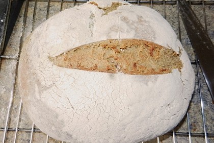 Bauernbrot 252