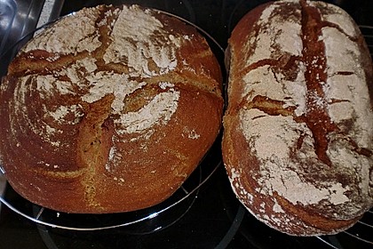 Bauernbrot 187