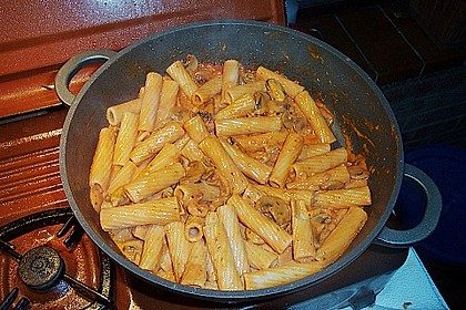 Nudeln mit Pilzen und Meeresfr&uuml;chten 1