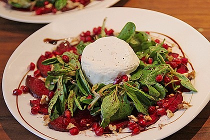 Lauwarmes Rote Bete - Carpaccio mit Feldsalat und Ziegenfrischk&auml;se 5