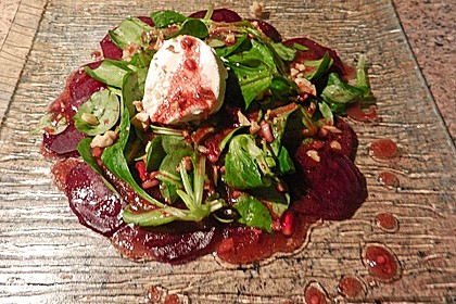 Lauwarmes Rote Bete - Carpaccio mit Feldsalat und Ziegenfrischk&auml;se 7