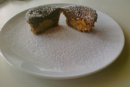 Schokoladen - Muffins mit Erdnussbutterkern 7