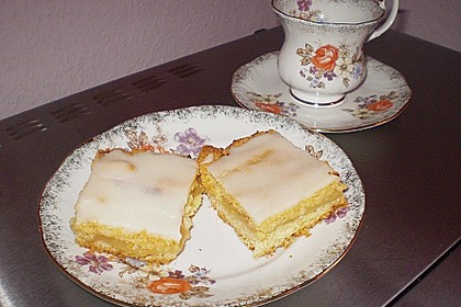 Gedeckter Apfelmuskuchen 2