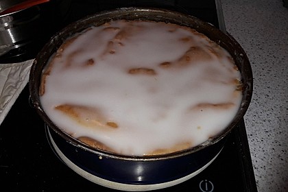 Gedeckter Apfelmuskuchen 5