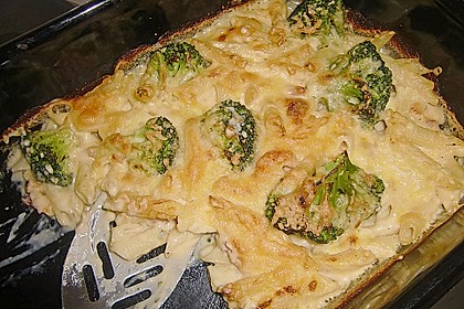 Nudel - Brokkoli - Auflauf mit Speck