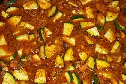 Würziger Zucchini - Hackfleisch - Topf 2