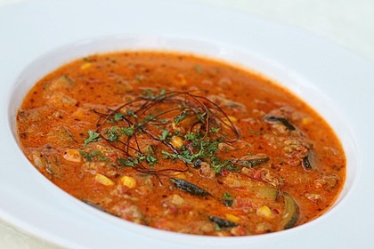 Würziger Zucchini - Hackfleisch - Topf