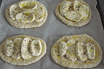 Mozzarella - Focaccia 10