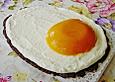Riesenspiegelei als Kuchen