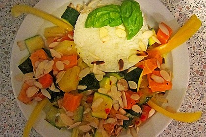 Süßkartoffelcurry mit karamellisierter Ananas 18