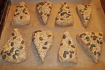 "Halbkorn" - Br&ouml;tchen von gugel 3