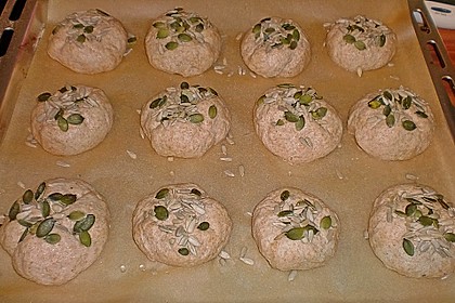 "Halbkorn" - Br&ouml;tchen von gugel 9
