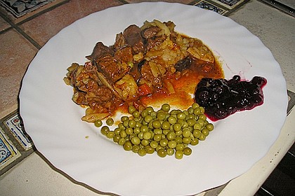 Hirschgulasch unter der Haube 2