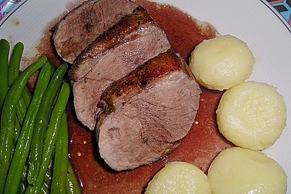 G&auml;nsebrust auf Lebkuchenso&szlig;e