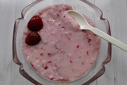 Erdbeer - Grießbrei 1