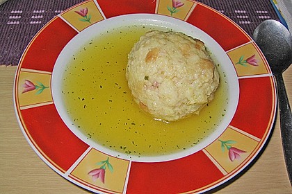 Bayerische K&auml;se - oder Speckkn&ouml;del