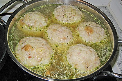 Bayerische K&auml;se - oder Speckkn&ouml;del 1