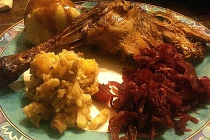G&auml;nsebraten gef&uuml;llt mit &Auml;pfeln, Maronen und Semmelkn&ouml;deln 2