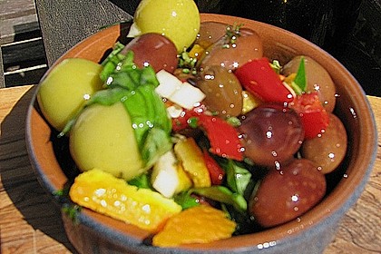 Eingelegte Oliven "provenzalische Art"