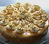 Pistazien - Pfirsichcreme - Torte (Bild)