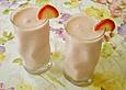 Leckerer Erdbeer - Vanille - Milchshake