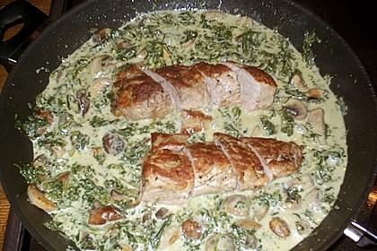 Schweinefilet mit Blattspinat und Champignons 3