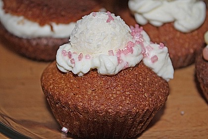 Raffaelo Cupcakes 47