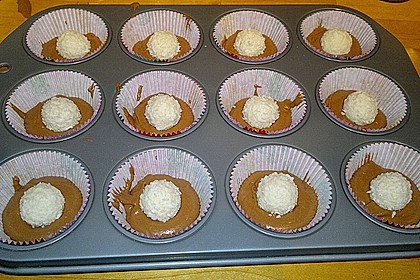 Raffaelo Cupcakes 37