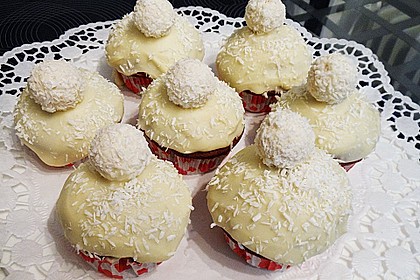 Raffaelo Cupcakes 35