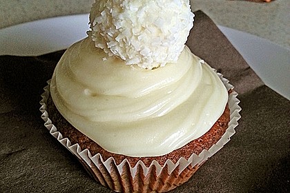 Raffaelo Cupcakes 32