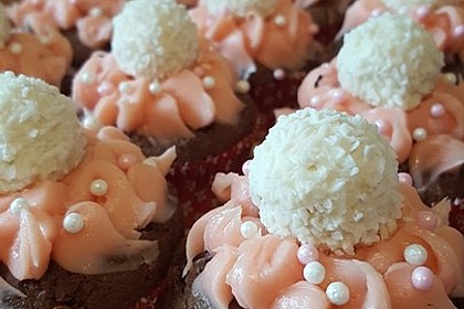 Raffaelo Cupcakes 18