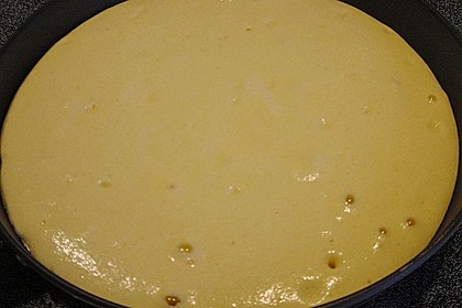 Ofen-Pancake mit warmen Erdbeeren 1