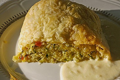 Quinoa - Gem&uuml;sestrudel