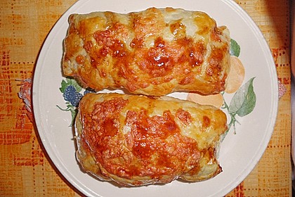 W&uuml;rstchen mit K&auml;se im Schlafrock 2