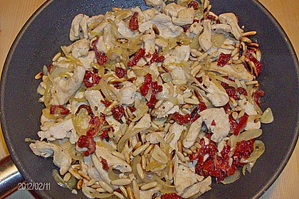 Penne mit H&auml;hnchenbrust und Rucola 1
