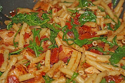Penne mit H&auml;hnchenbrust und Rucola 4