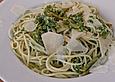 Spaghetti mit Rucolapesto und Bohnen