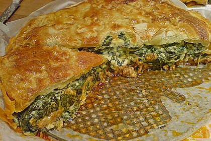 Bl&auml;tterteigquiche mit Hackfleisch - Schafsk&auml;se - Spinat - Feta - Frischk&auml;se - F&uuml;llung 1