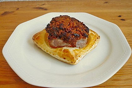 Filetkissen mit Tomaten - Basilikum - Parmesankruste