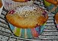 Himbeer - Vanille - Muffins mit wei&szlig;er Schokolade