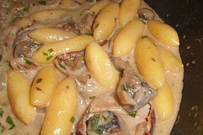 Pilzschupfnudeln