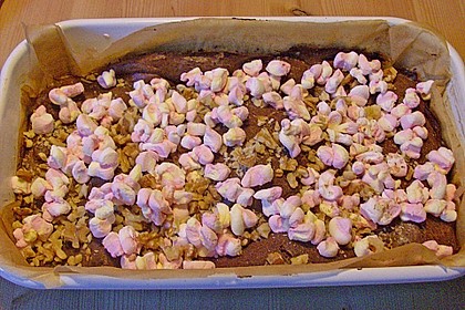 Brownies mit einem Marshmallows - Walnuss - Schoki - Topping 2