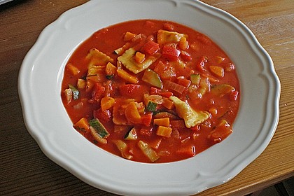 Bunter Tortellini-Gem&uuml;se Topf 2