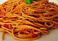 Vollkornspaghetti mit Paprikapesto