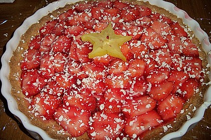 Erdbeertarte mit wei&szlig;er Schokoladencreme 3
