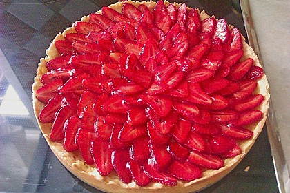Erdbeertarte mit wei&szlig;er Schokoladencreme 5