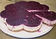 Heidelbeer-Cheesecake auf Knusperboden