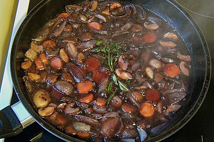 H&auml;hnchen mit Schalotten-Champignon-Karotten Gem&uuml;se 1